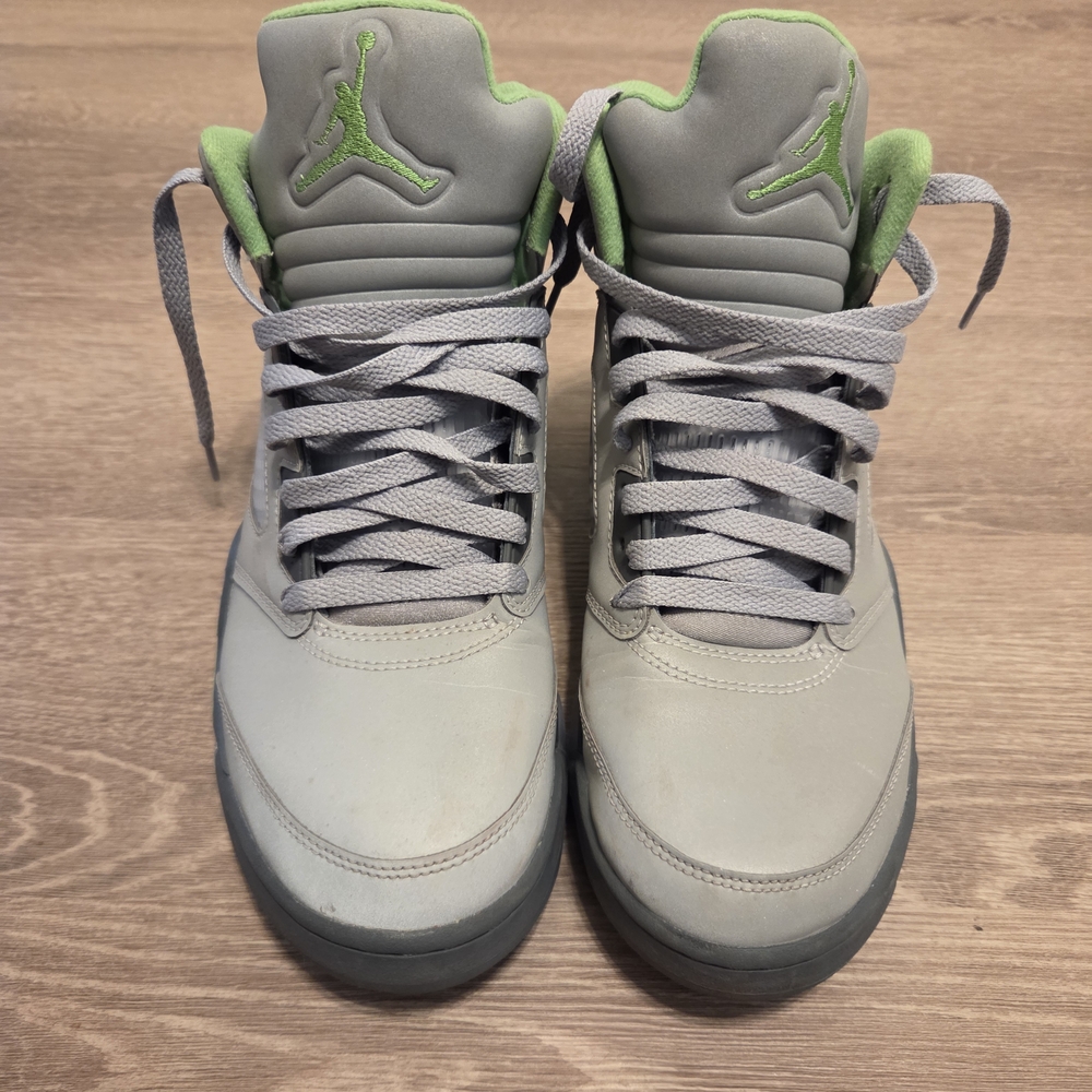 Air Jordan 5 Green Bean 2022